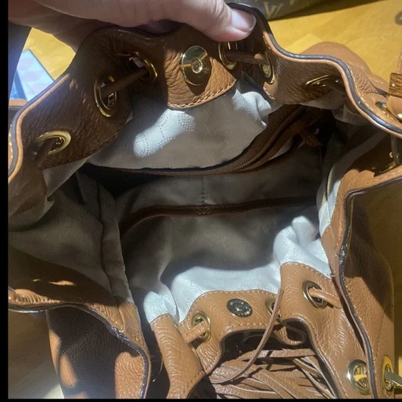 Michael Kors BROWN Shoulder Boho Bag. Skorpios Large Drawstring Shoulder Bag - Picture 9 of 12